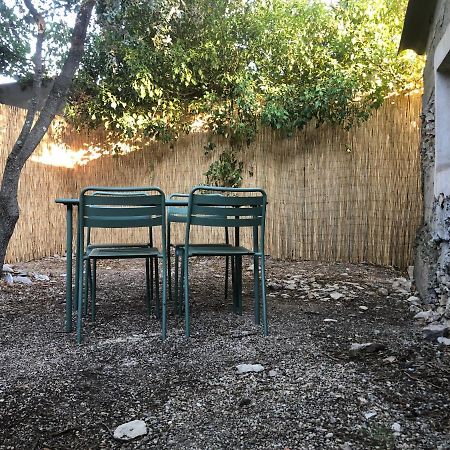 Maisonnette Independante Avec Jardin/Patio Nimes Luaran gambar
